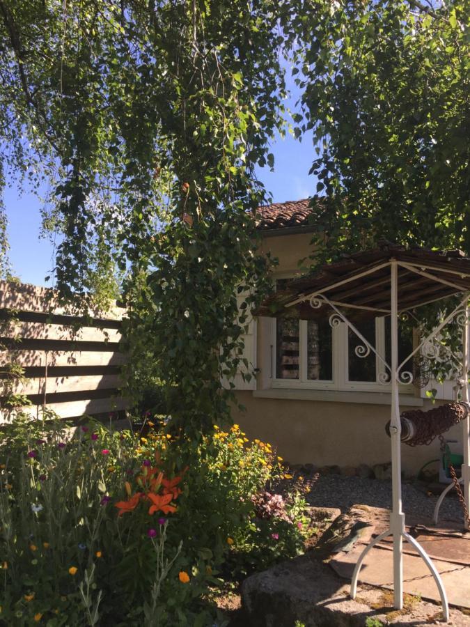 Le Gite Du Petit Renard: A Tranquil Gite With Pool Oradour-Saint-Genest Exterior foto